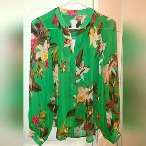 NWT Chico's Vibrant Green Floral Blouse